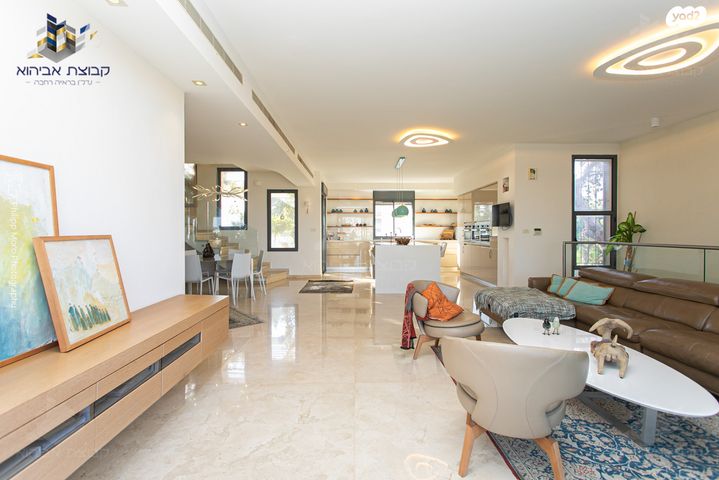 גג/ פנטהאוז