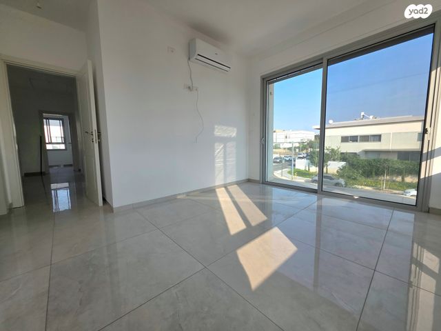 בית פרטי/ קוטג', שבט שמעון, קדימה צורן