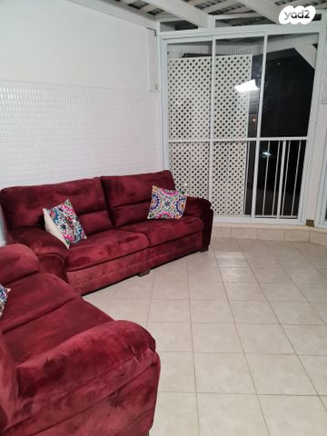 טריפלקס, קרית שמואל, חיפה