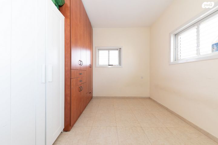 גג/ פנטהאוז, כצנלסון, ראשון לציון