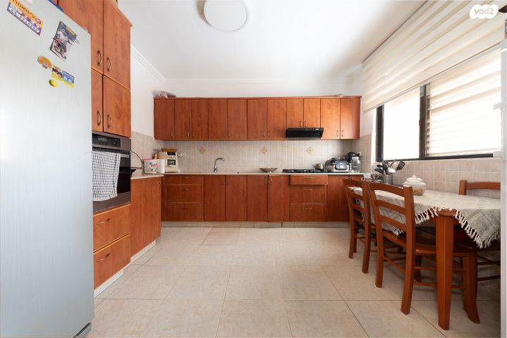 גג/ פנטהאוז, כצנלסון, ראשון לציון