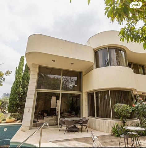 בית פרטי/ קוטג', צופית, נווה עמית, רחובות