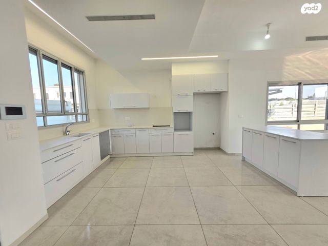 בית פרטי/ קוטג', שבט שמעון, קדימה צורן