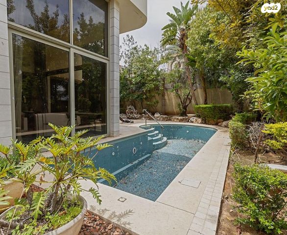 בית פרטי/ קוטג', צופית, נווה עמית, רחובות