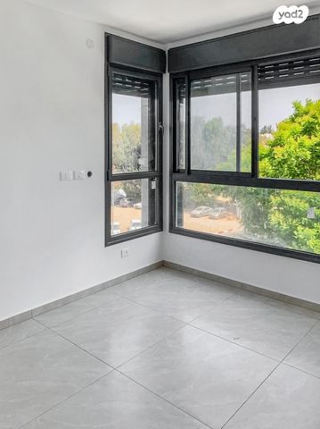 דירה, נווה ישראל, הרצליה