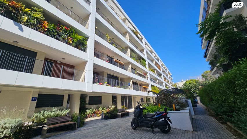 דירה, בארט, תל אביב יפו