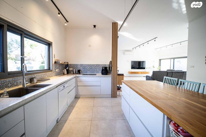 בית פרטי/ קוטג', קרית מנחם, אופקים