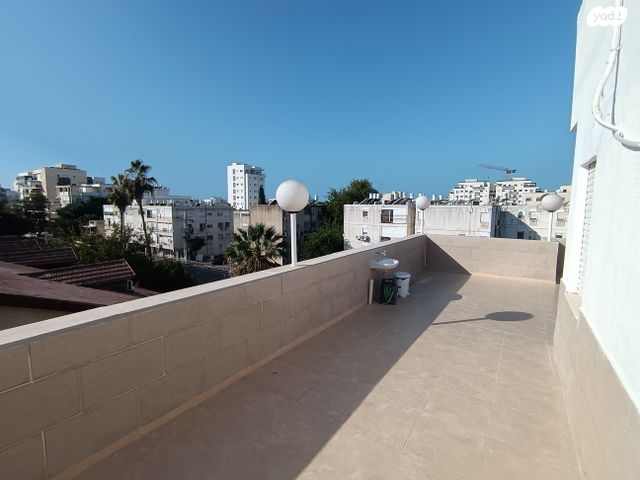 גג/ פנטהאוז, עיר, מרכז העיר, נהריה