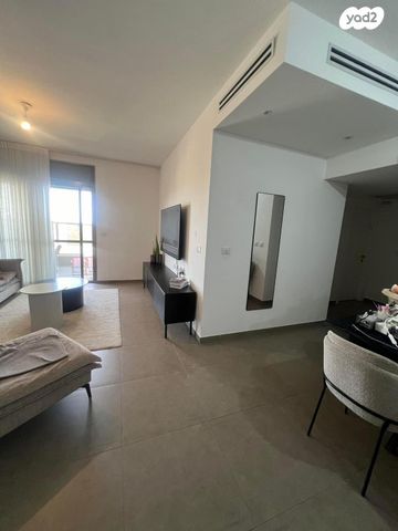 דירה, נווה נוי, נתיבות