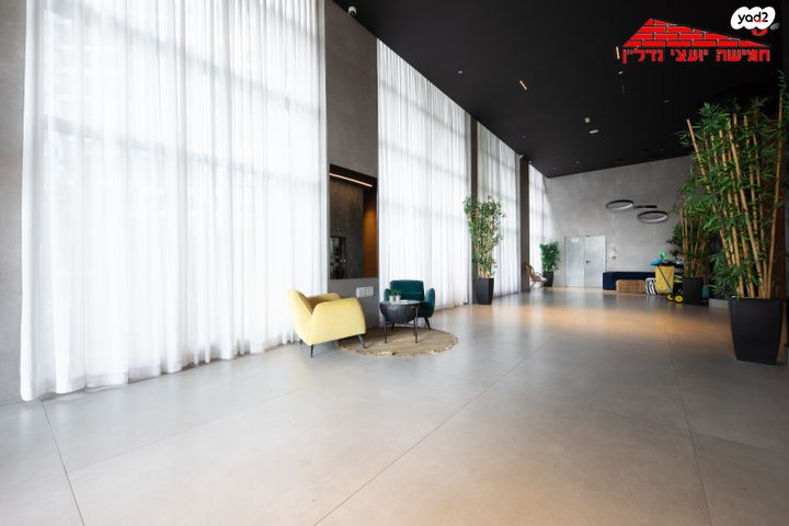 דירה, חיים חפר, הרקפות, ראשון לציון