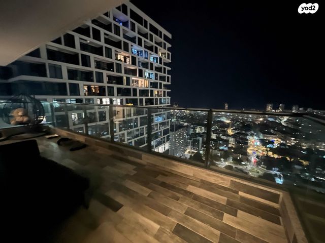 הרב ניסנבאום 37