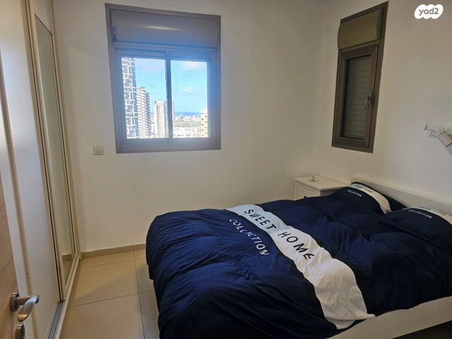 דירה, שדרת התמרים, רמת גן