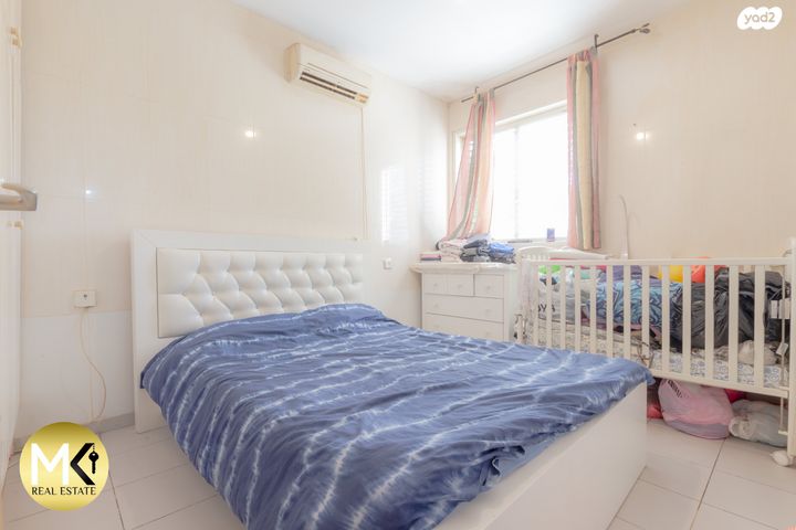 דירה, מלאכי, פרדס חנה כרכור