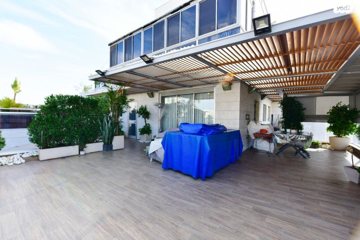 גג/ פנטהאוז, יצחק רבין, קרית רבין, חולון