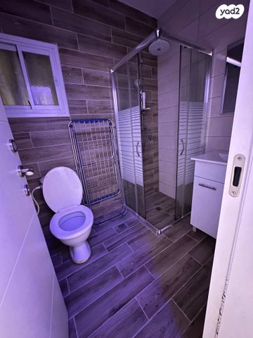 דירה, שלום שבזי 7, נווה פז, חיפה