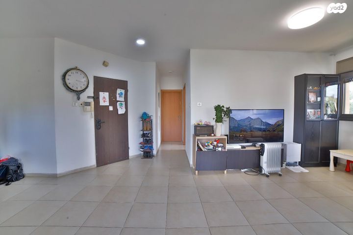 דירה, סנפיר, נווה חן, תל אביב יפו