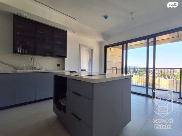 דירה, גולומב, רמת שרת, ירושלים