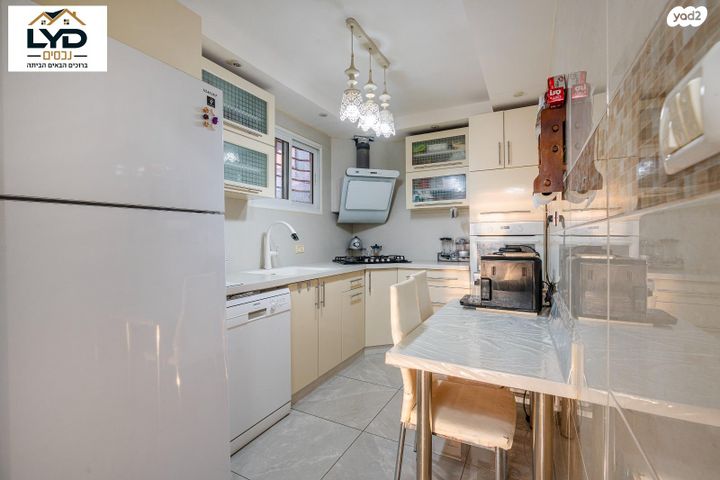 דירת גן, הפלג, בית אליעזר, חדרה