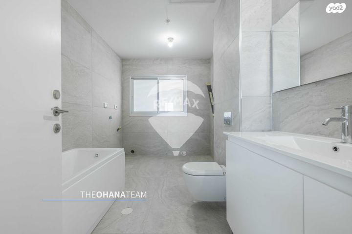 דירה, ארצי שרמן, גלי הים, נתניה