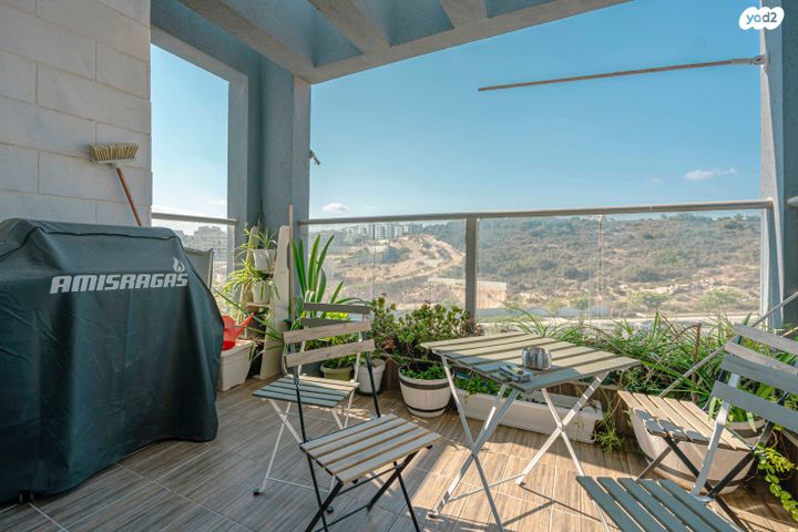 דירה, סביון 26, הפרחים, חריש