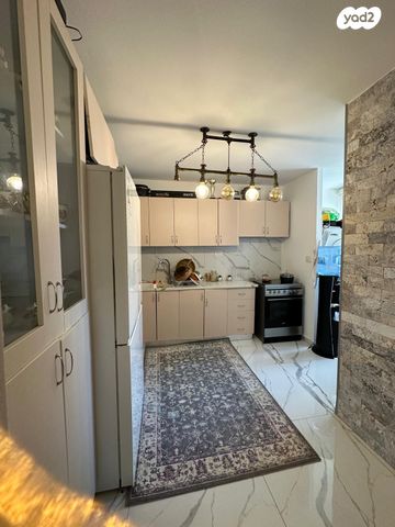 דירה, העצמאות, מרכז העיר, עכו