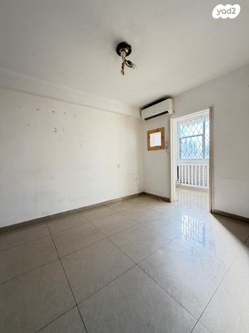 דירה, שדרות הנשיא וייצמן 652, נווה אלון, אור עקיבא