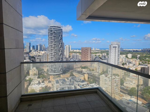 דירה, שדרת התמרים, רמת גן