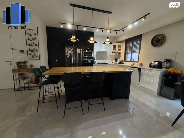 דירה, שדרות בורוכוב, מרכז העיר, קרית אתא