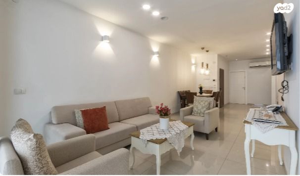 דירה, גלוסקין, ראשונים, ראשון לציון