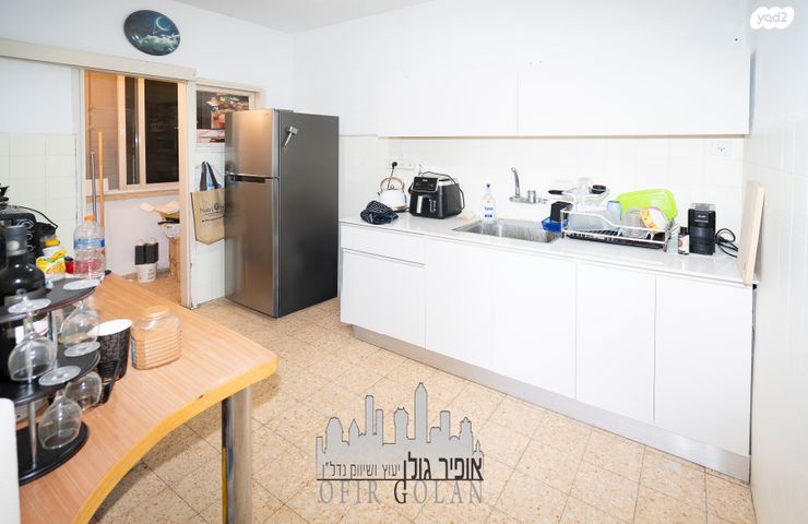 דירה, הרצליה