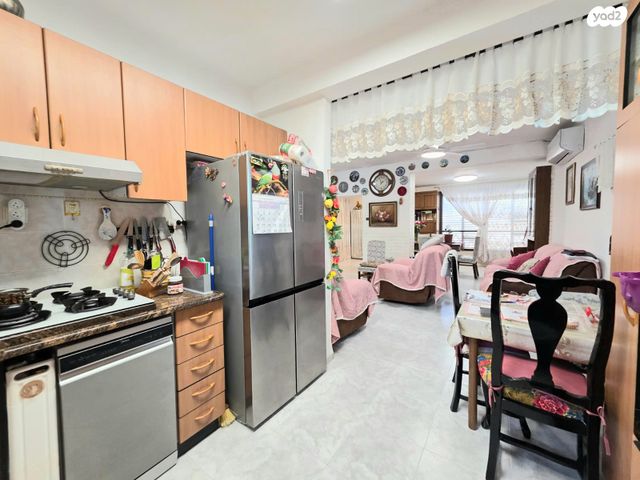 דירת גן, שיכון ג, טבריה