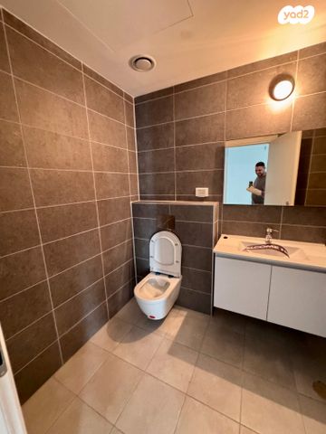 דירה, תוצרת הארץ, נחלת יצחק, תל אביב יפו