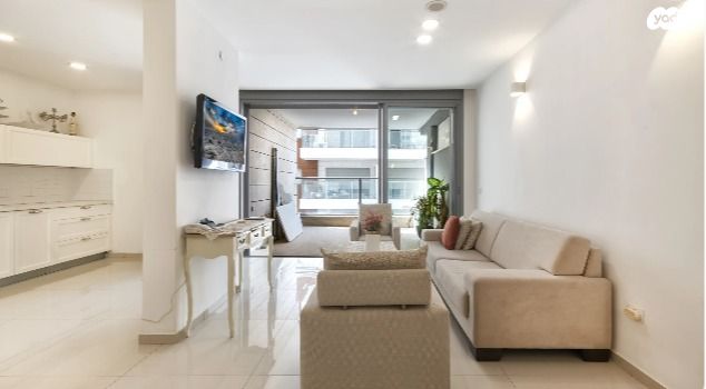 דירה, גלוסקין, ראשונים, ראשון לציון