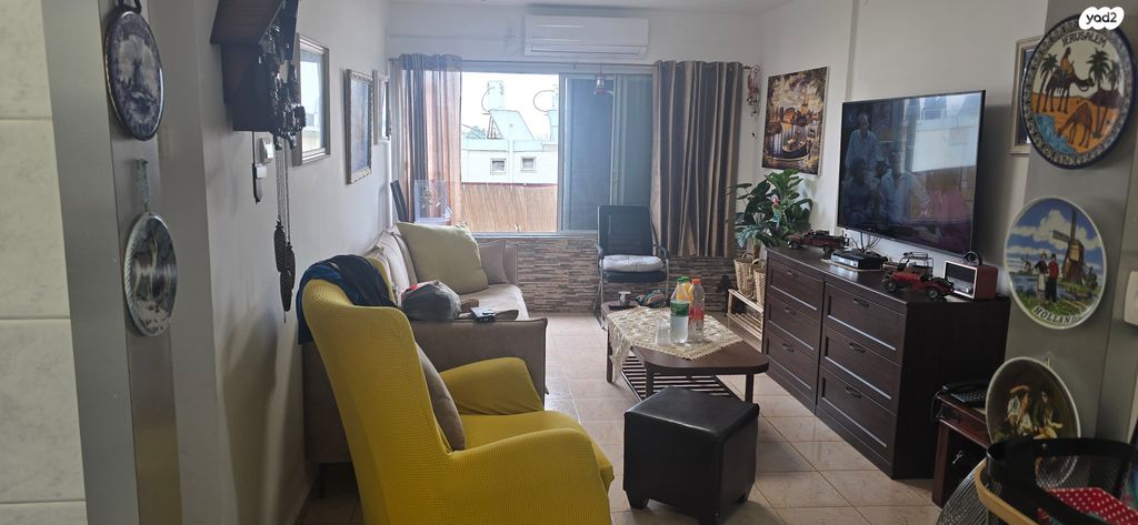 דירה, התשבי, גבעת נשר, נשר