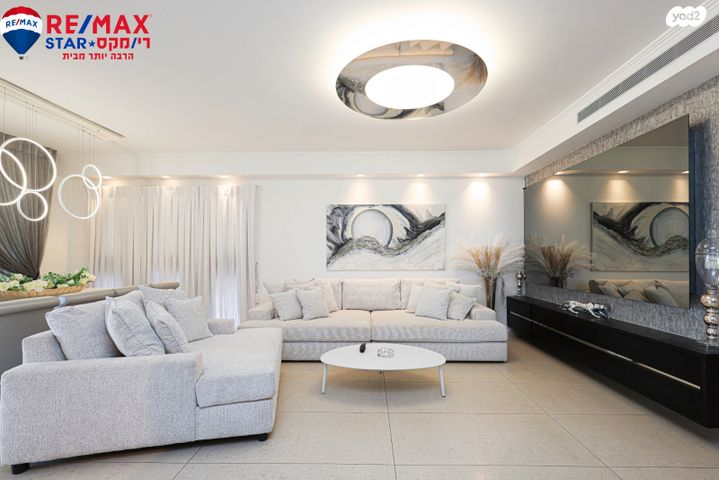 גג/ פנטהאוז, אמה טאובר פרידמן 1, הרצליה הירוקה, נווה עובד, הרצליה