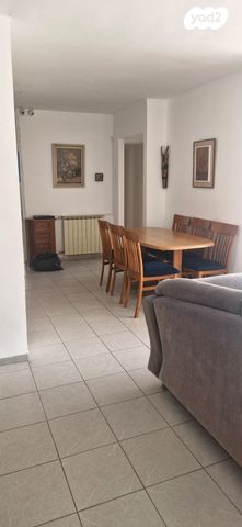 דירה, החרצית 7, קרית מנחם, ירושלים