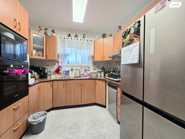 דירת גן, שיכון ג, טבריה