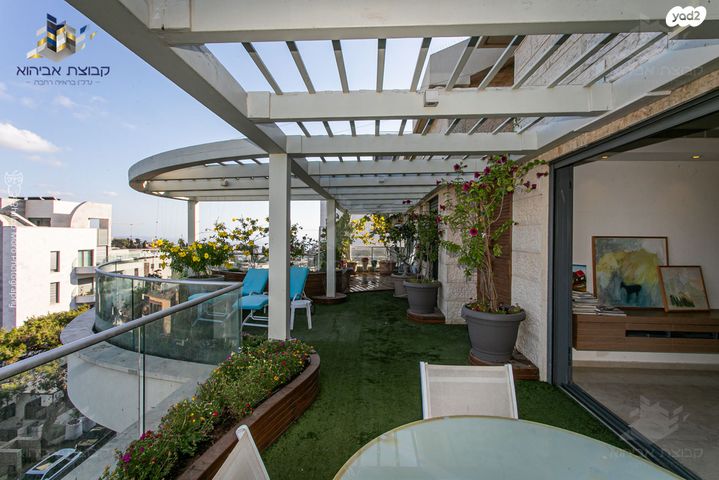 גג/ פנטהאוז, חיפה