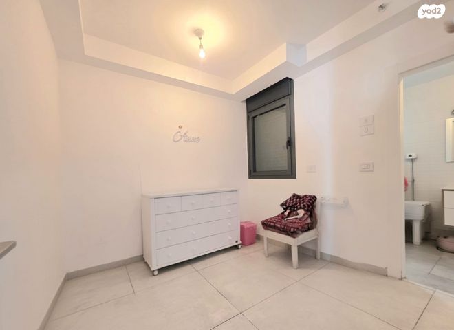 דירה, מסריק 12, רוטשילד עצמאות, בת ים