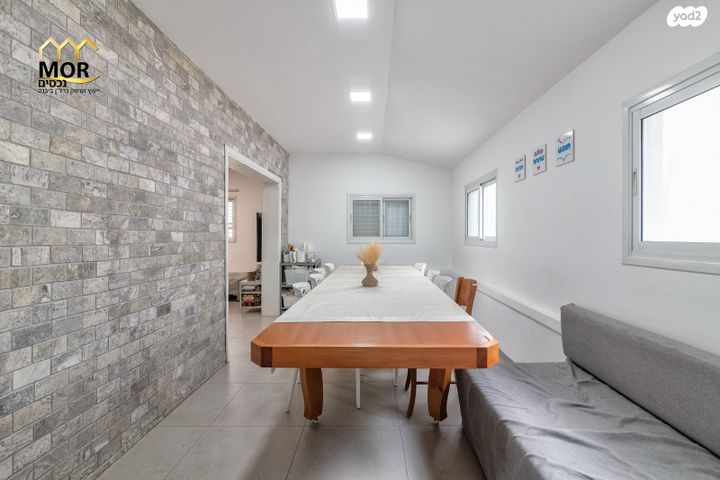 בית פרטי/ קוטג', משעול הצבר, יבנה