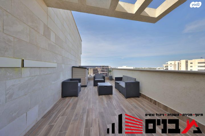 גג/ פנטהאוז, העצמאות 69, קרית אתא