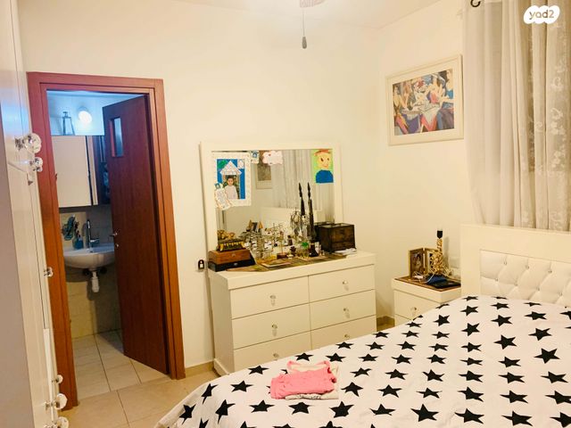 דירה, משה סנה, הדר המושבות החדשה / אם המושבות החדשה, פתח תקווה