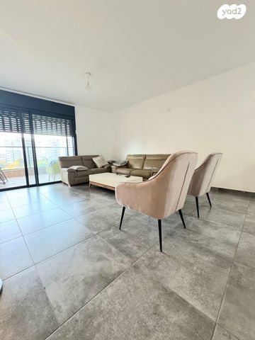 דירה, שרונה, כפר יונה