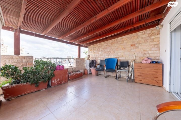 גג/ פנטהאוז, כצנלסון, ראשון לציון