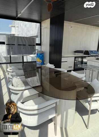 גג/ פנטהאוז, דרור 24, חורשת נח, אופקים