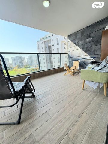 דירה, שרונה, כפר יונה