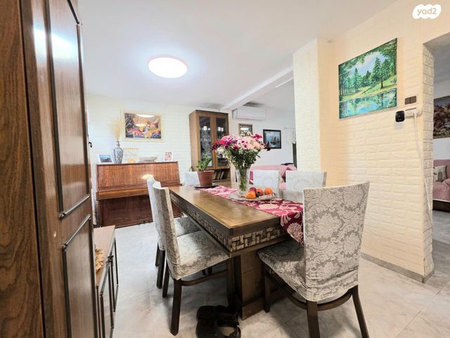 דירת גן, שיכון ג, טבריה