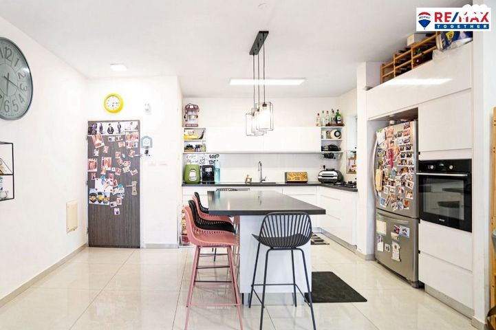 דירה, רוגוזין 39, רובע ד', אשדוד