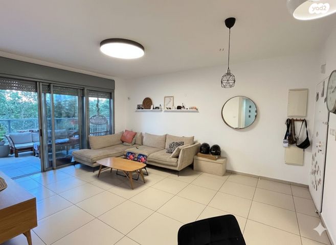 דירה, יונה ואליעזר נלקין, כפר סבא