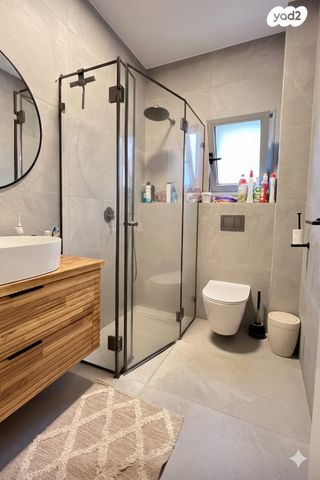 דירה, יונה ואליעזר נלקין, כפר סבא